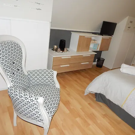 Δωμάτια σε οικογενειακή κατοικία Audionniere