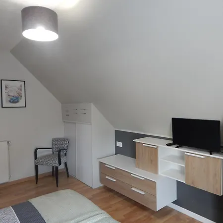 Δωμάτια σε οικογενειακή κατοικία Audionniere *