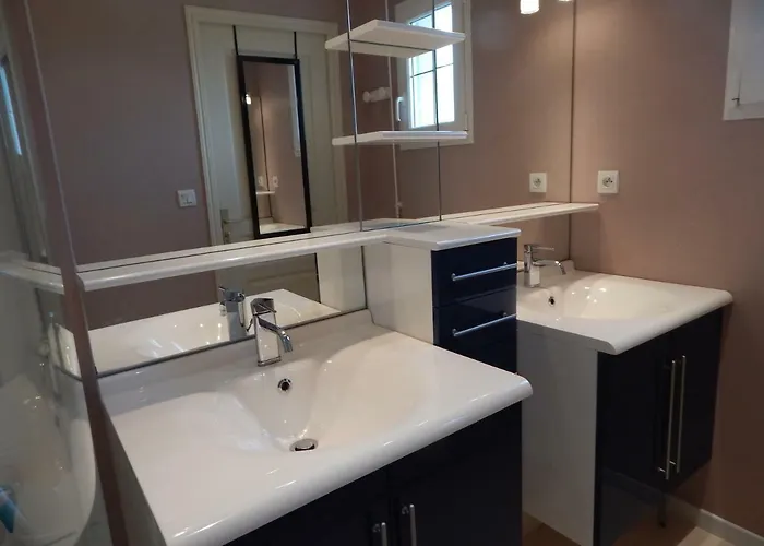 Δωμάτια σε οικογενειακή κατοικία Audionniere